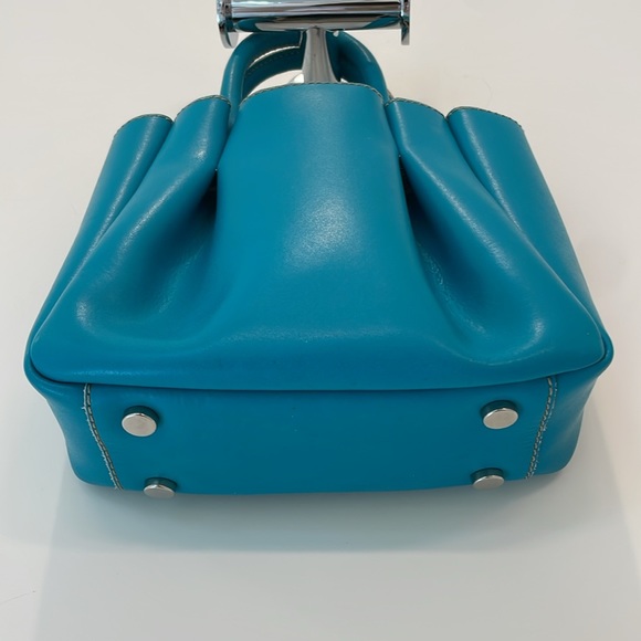 Alexandra de Curtis Amalfi Mini Leather Bag with Crossbody Strap - Picture 3 of 6